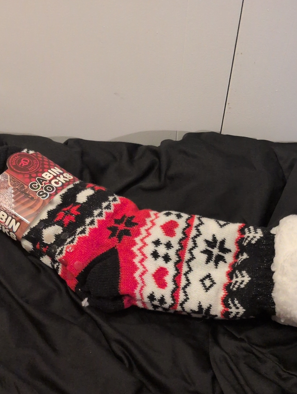 Cozy Red & White  Patterned Slipper Socks